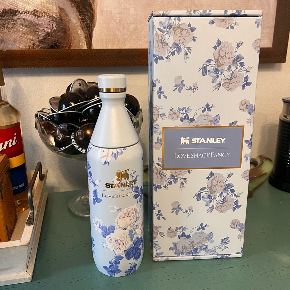 20oz Stanley Slim Loveshack Fancy
